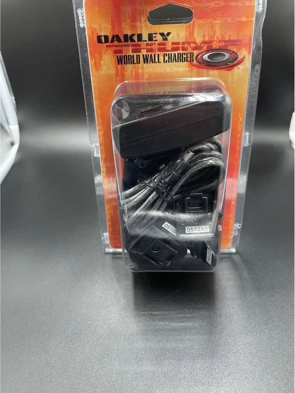Oakley World Wall Charger new